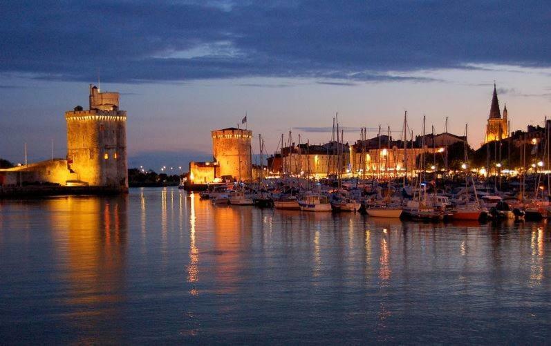 Maison De Charme A La Rochelle Croix-Chapeau Екстер'єр фото