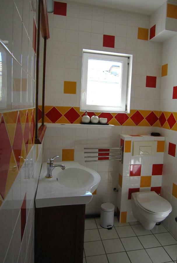 Maison De Charme A La Rochelle Croix-Chapeau Екстер'єр фото